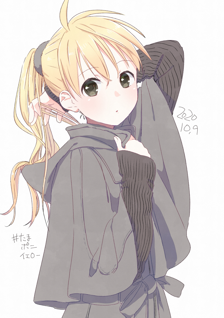 1girl, absurdres, adjusting_hair, ahoge, blonde_hair, commentary_request, dated, enjienjin