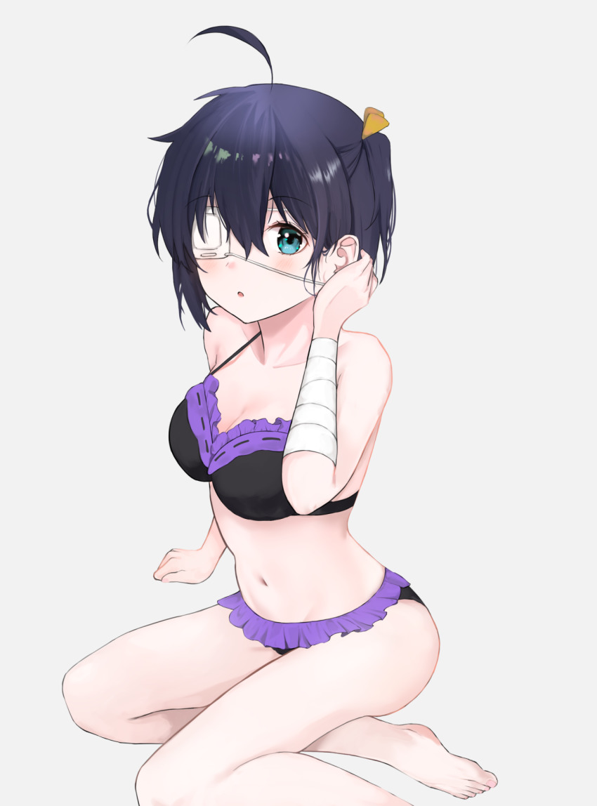 1girl, :o, ahoge, aqua_eyes, arm_support, bad_id, bad_pixiv_id, bandaged_arm, bandages, bare_legs, bare_shoulders, barefoot, bikini, black_bikini, black_hair, blush, breasts, chuunibyou_demo_koi_ga_shitai!, cleavage, collarbone, commentary_request, eyepatch, foot_out_of_frame, frills, from_side, grey_background, gunu_(nyzn3223), hair_ribbon, hand_up, highres, looking_at_viewer, medium_breasts, navel, one_side_up, open_mouth, orange_ribbon, ribbon, short_hair, simple_background, sitting, solo, stomach, striped, swimsuit, takanashi_rikka, white_background, yokozuwari