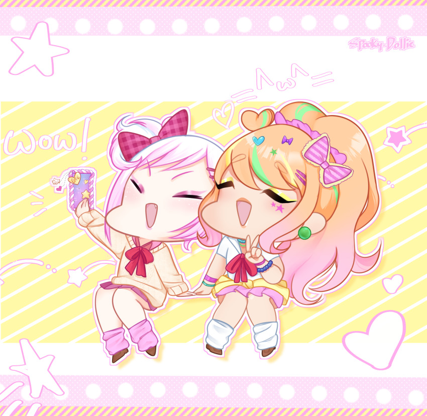 2girls, cellphone_charm, charm_(object), chibi, colorful, decora, closed_eyes, gyaru