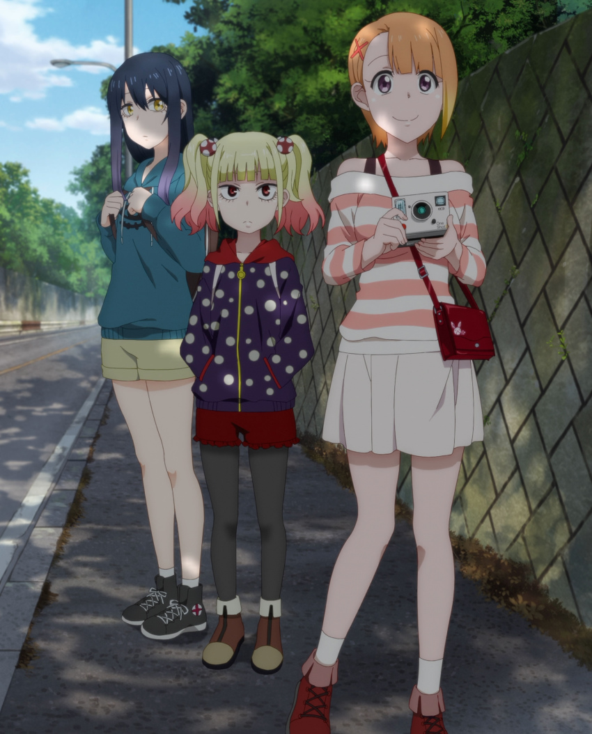 3girls, anime_screenshot, asymmetrical_bangs, bare_shoulders, black_hair, black_legwear, blonde_hair, blunt_bangs
