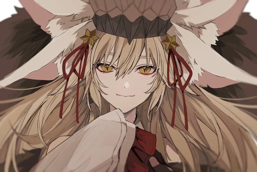 1girl, animal_ear_fluff, animal_ears, blonde_hair, extra_ears, fate/grand_order, fate_(series), fox_ears