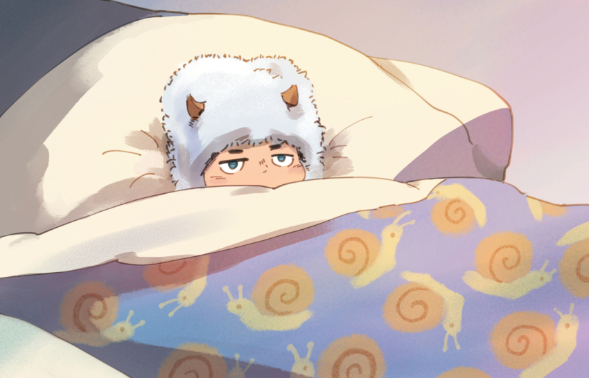 1boy, a_mimir_(meme), blanket, blue_eyes, blush, chibi, child, fur_hat, hat, in_bed, jojo_no_kimyou_na_bouken, meme, norue, pillow, sleeping, snail, snail_print, solo, stone_ocean, weather_report, aged_down