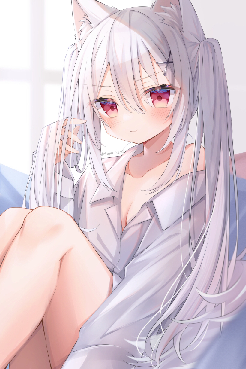 1girl, :t, animal_ear_fluff, animal_ears, blush, breasts, cleavage, collarbone