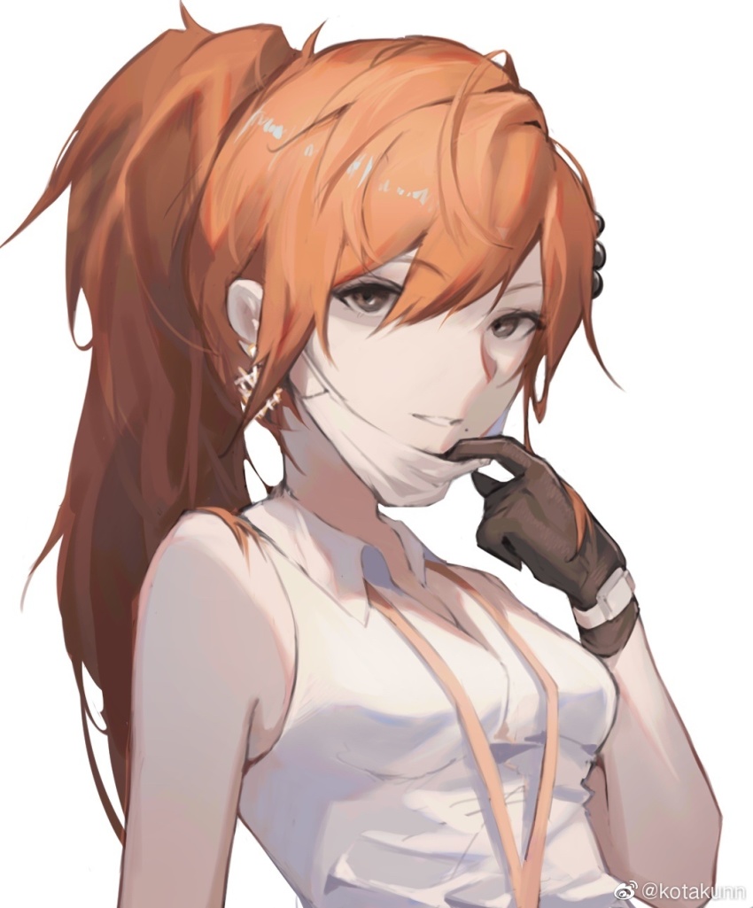 1girl, alchemy_stars, bare_shoulders, black_gloves, breasts, chinese_commentary, commentary_request, gloves, grey_eyes, grin, hair_between_eyes, highres, kotakun, long_hair, looking_at_viewer, mask, mouth_mask, orange_hair, parted_lips, ponytail, shirt, simple_background, siobhan_(alchemy_stars), sleeveless, sleeveless_shirt, small_breasts, smile, solo, surgical_mask, upper_body, watermark, weibo_watermark, white_background, white_shirt