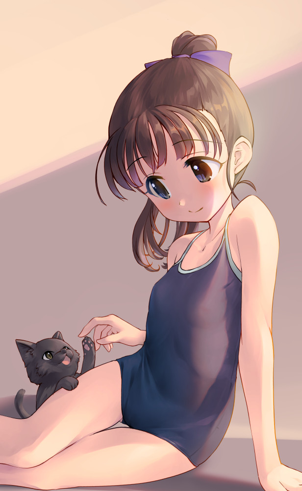 1girl, arm_support, backlighting, black_cat, black_hair, blue_one-piece_swimsuit, blunt_bangs, bow, cat, competition_school_swimsuit, feet_out_of_frame, flat_chest, fukuyama_mai, grey_background, hair_bow, high_ponytail, idolmaster, idolmaster_cinderella_girls, kawaseki, legs_together, light_smile, looking_at_animal, one-piece_swimsuit, ponytail, school_swimsuit, simple_background, sitting, swimsuit, thigh_gap, yokozuwari