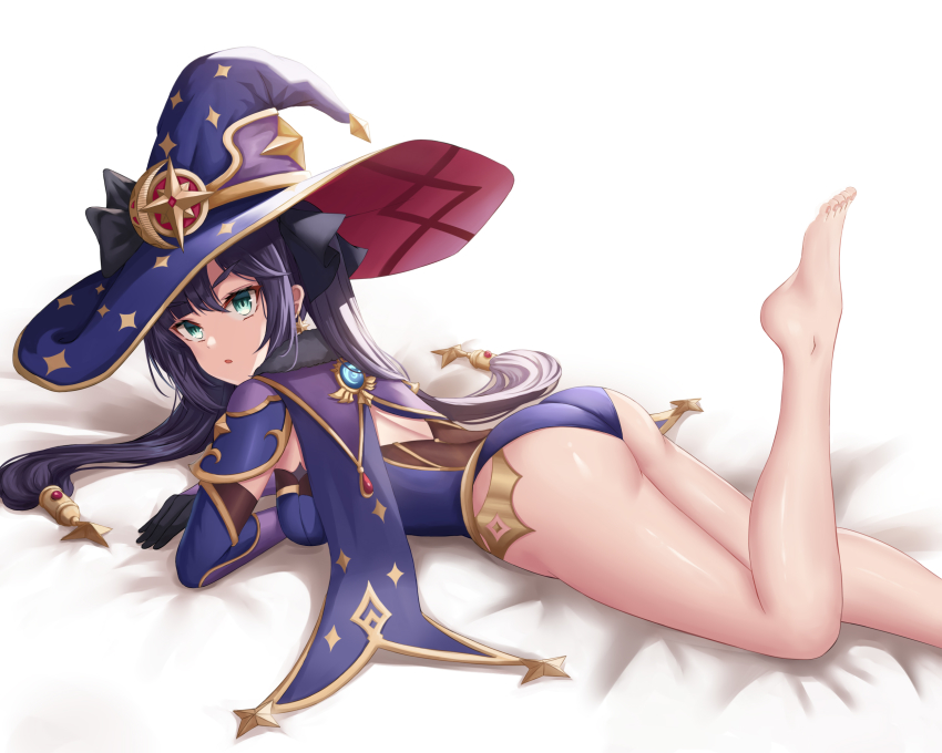 1girl, :o, aqua_eyes, armor, ass, bed_sheet, black_gloves, blue_cape