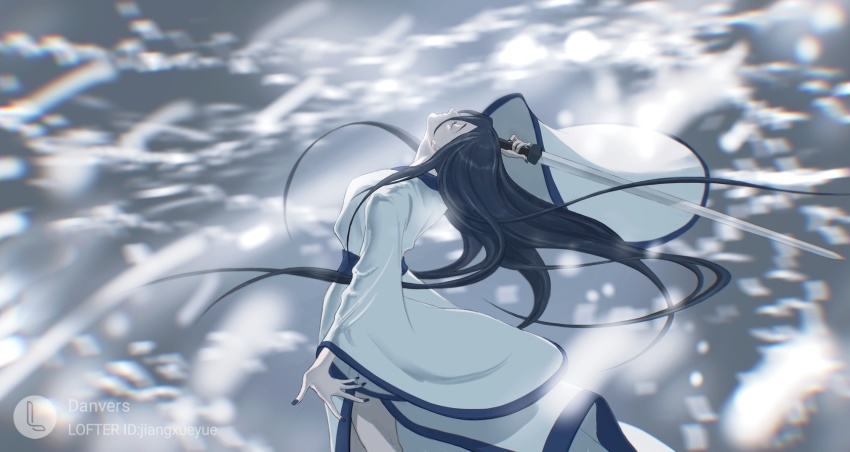 1girl, bare_legs, blue_hair, cang_yue_(tou_xing_jiuyue_tian), closed_eyes, highres, japanese_clothes, kimono, looking_up, nail_polish, sash, snowing, solo, stretching, sword, tou_xing_jiuyue_tian, weapon, xifu_le_si_li_ke_man