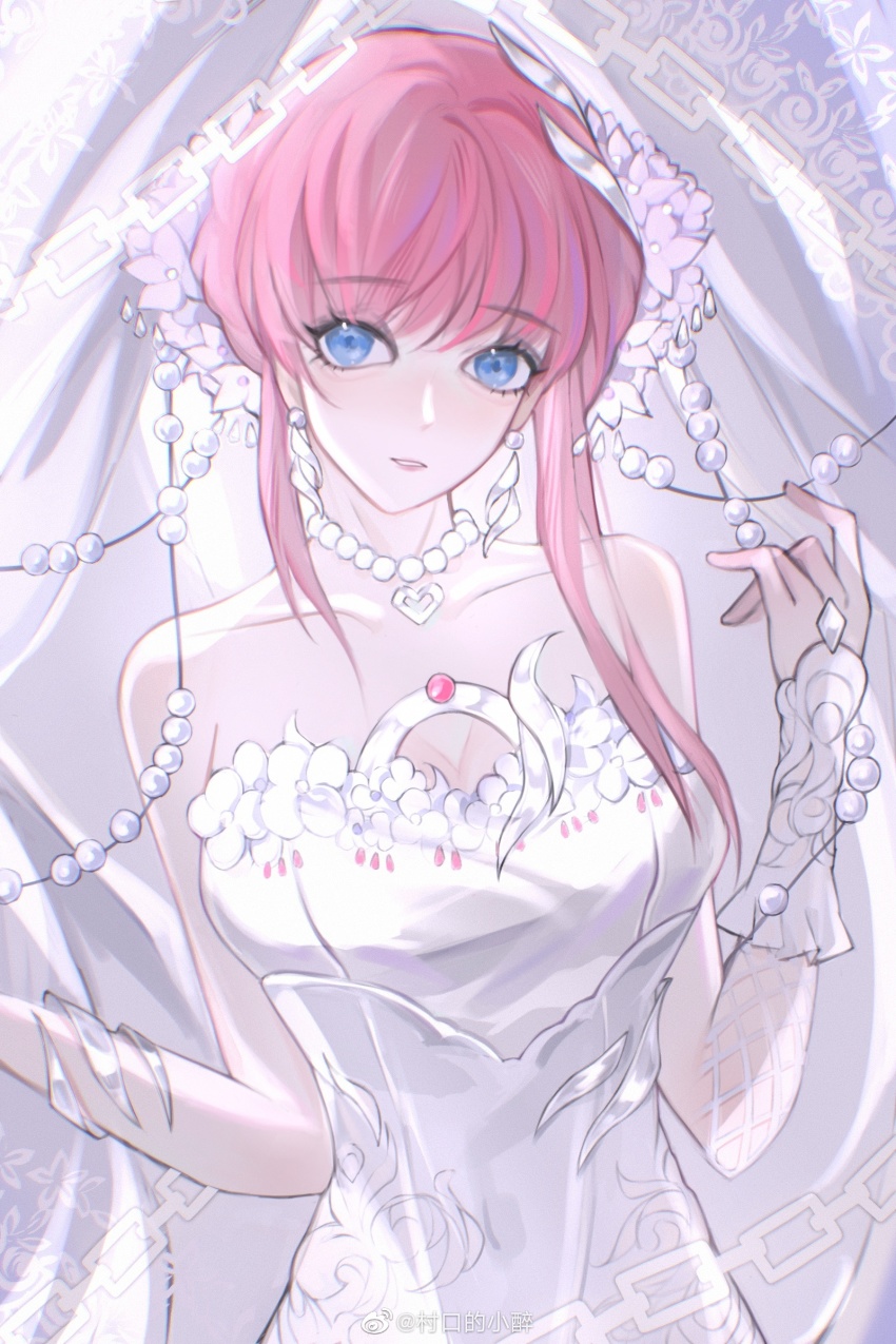 1girl, absurdres, bare_shoulders, beads, blue_eyes, cun_kou_de_xiao_zui, dress, highres