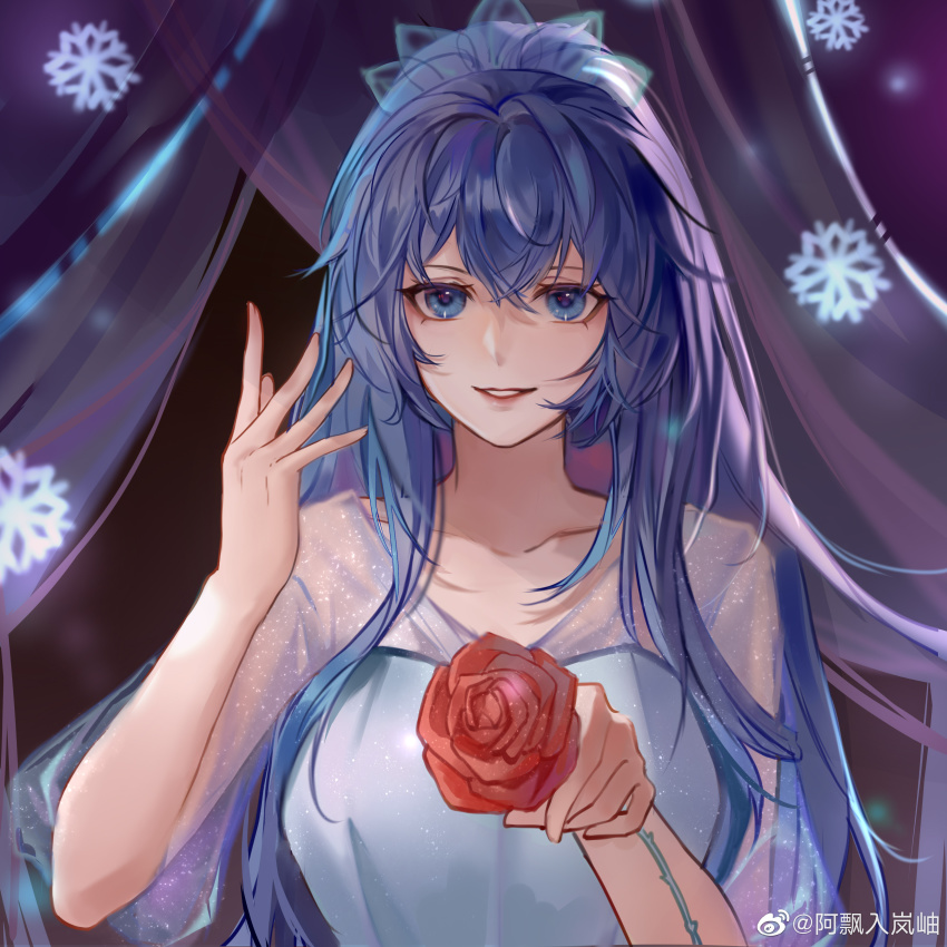 1girl, absurdres, apiao_ru_lan_xiu, blue_hair, chen_sisi_(ye_luoli), curtains, dark_background, dress, flower, highres, long_hair, looking_at_viewer, messy_hair, rose, see-through_clothes, see-through_sleeves, smile, snowflakes, teeth, thorns, white_dress, ye_luoli