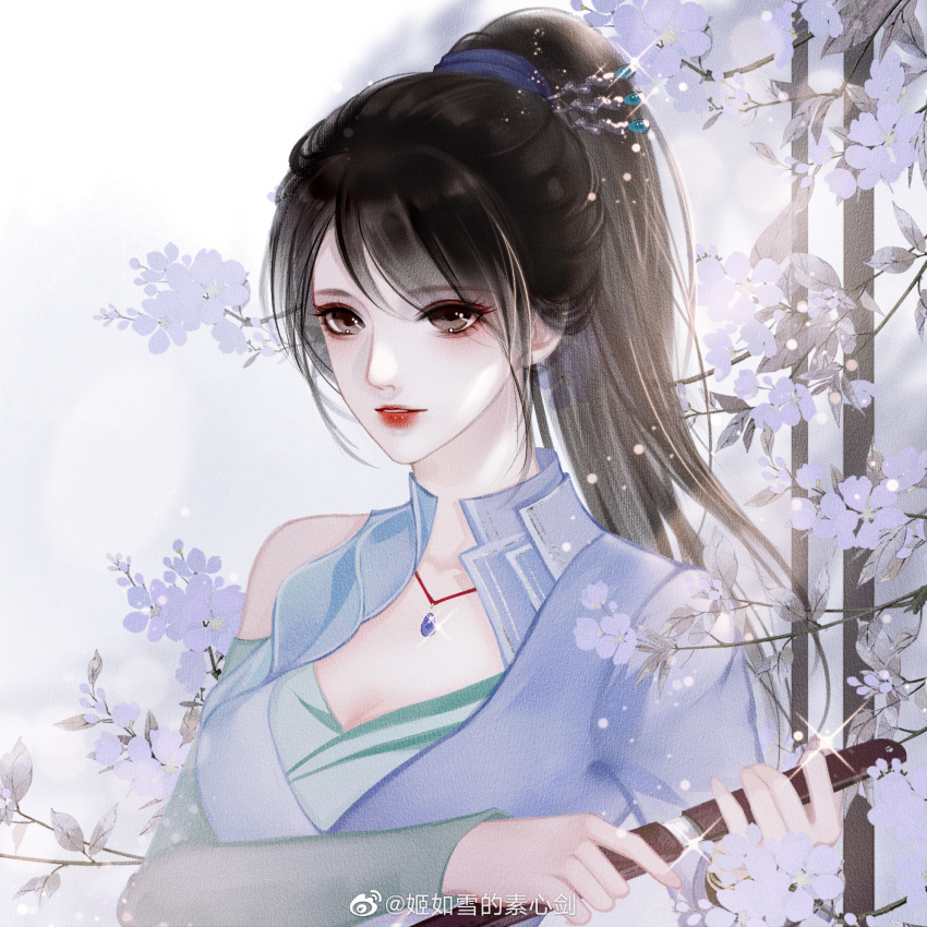 1girl, asymmetrical_sleeves, black_hair, branch, glint, hair_tie, highres, hua_jianghu_zhi_bei_mo_ting, jewelry, ji_ruxue_(hua_jianghu), ji_ruxue_de_suxin_jian, knife, necklace, open_mouth, ponytail, sheath, solo, teeth, upper_body