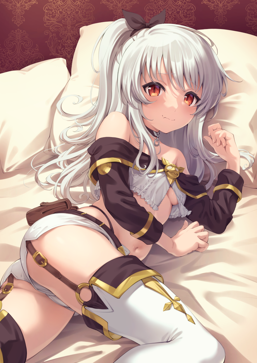 1girl, ass, bare_shoulders, belt, belt_pouch, black_choker, black_sleeves, breasts