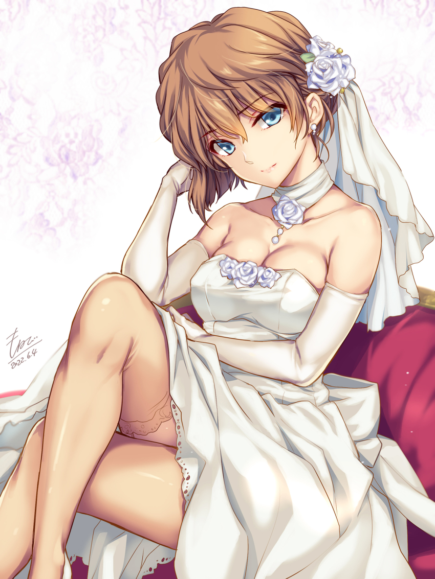 1girl, bare_shoulders, blue_eyes, breasts, brown_hair, cleavage, collarbone, crossed_legs