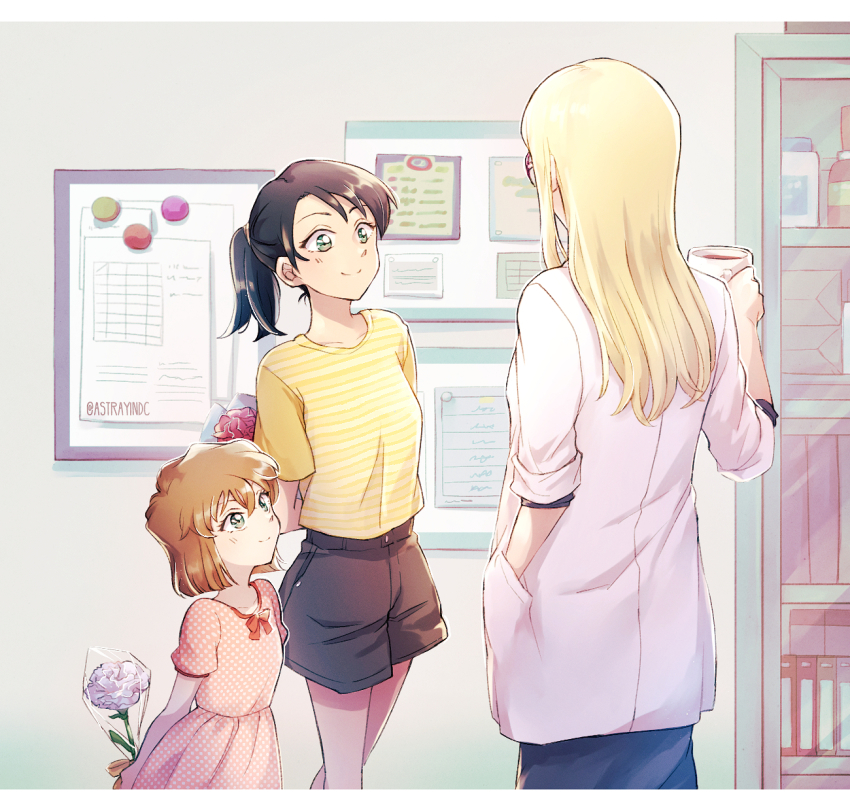3girls, alternate_universe, arms_behind_back, astrayin, black_hair, blonde_hair, blue_dress, blue_eyes, board, bob_cut, book, bottle, bow, bowtie, child, cup, dress, facing_away, flower, glasses, haibara_ai, hand_in_pocket, happy, highres, holding, holding_cup, holding_flower, indoors, lab_coat, letterboxed, long_hair, looking_at_another, looking_away, looking_up, meitantei_conan, miyano_akemi, miyano_elena, miyano_shiho, mother's_day, mother_and_child, mother_and_daughter, mug, multiple_girls, paper, parent_and_child, polka_dot, polka_dot_dress, ponytail, red_bow, red_bowtie, red_dress, shelf, shirt, short_hair, siblings, sisters, striped_clothes, striped_shirt, t-shirt, wrapper, yellow_shirt