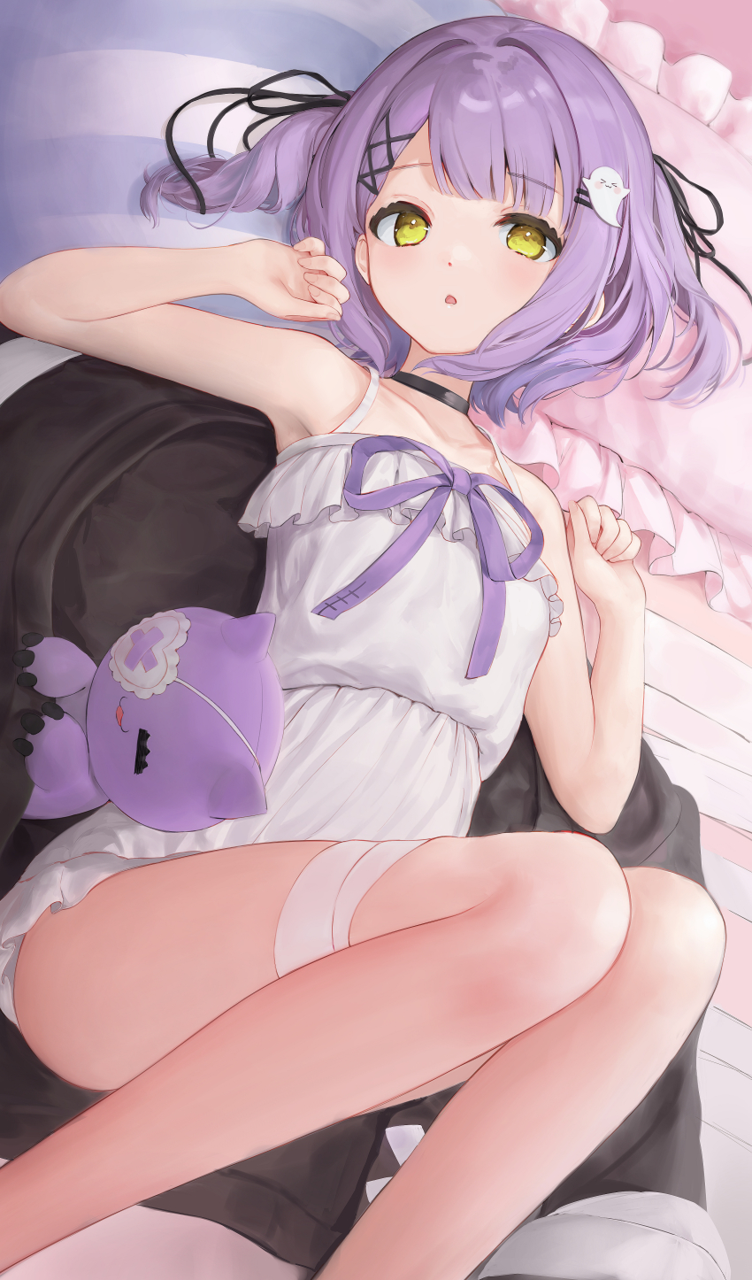 1girl, absurdres, armpits, ass, bandaged_leg, bandages, bare_shoulders, black_choker