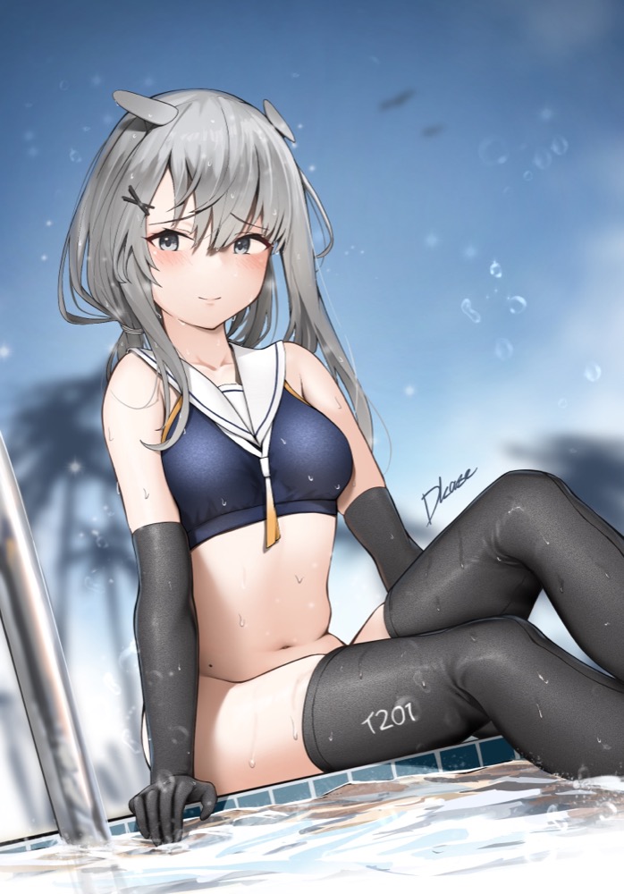 1girl, black_gloves, black_thighhighs, bottomless, breasts, crop_top, driftkingtw, elbow_gloves