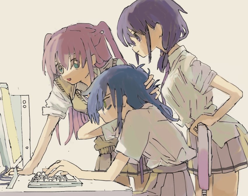 3girls, black_hair, blue_eyes, computer, green_eyes, kuroki_tomoko, long_hair, looking_at_screen