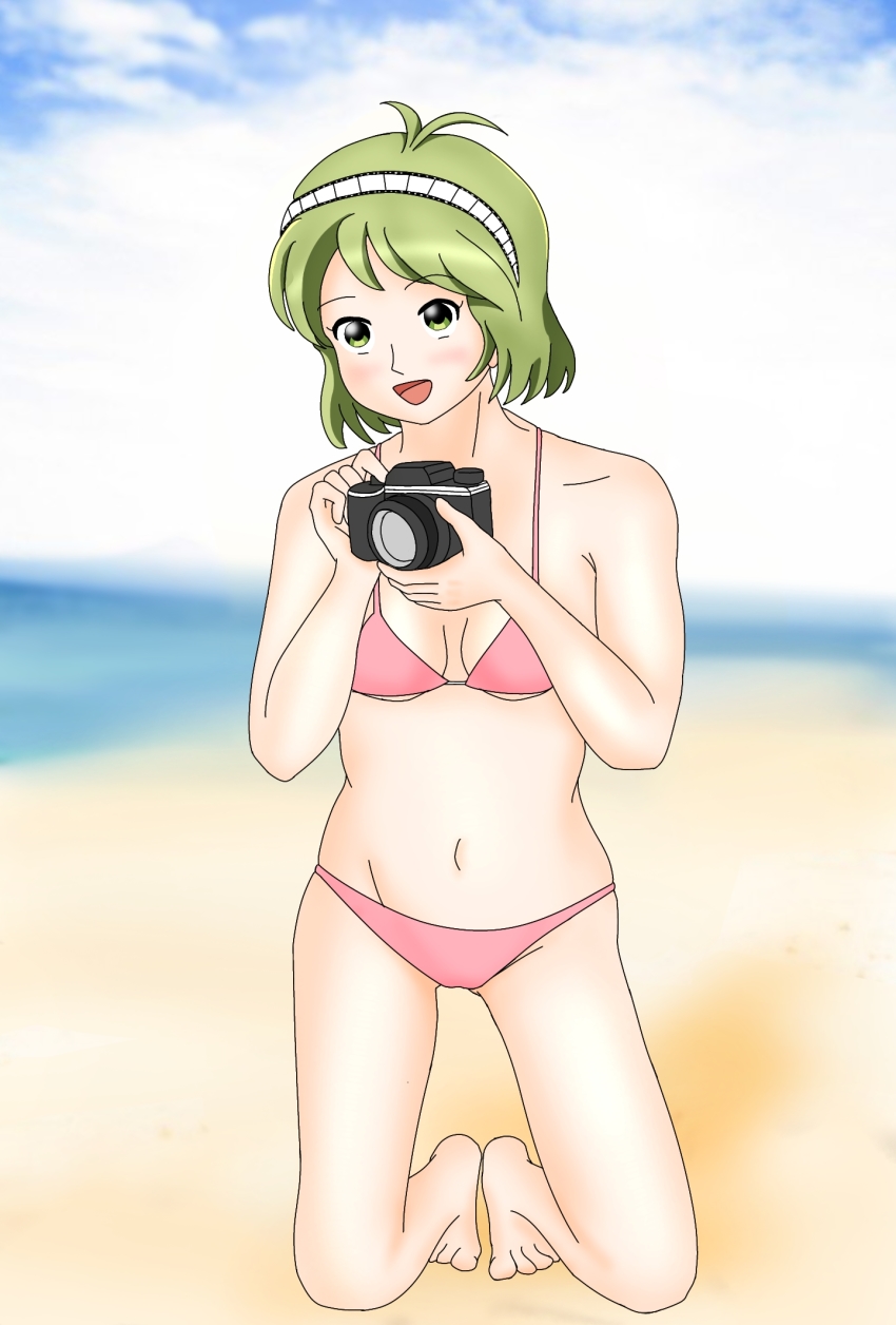 1girl, bikini, camera, green_hair, highres, pink_bikini, prosta-tan, standing_on_knees, swimsuit