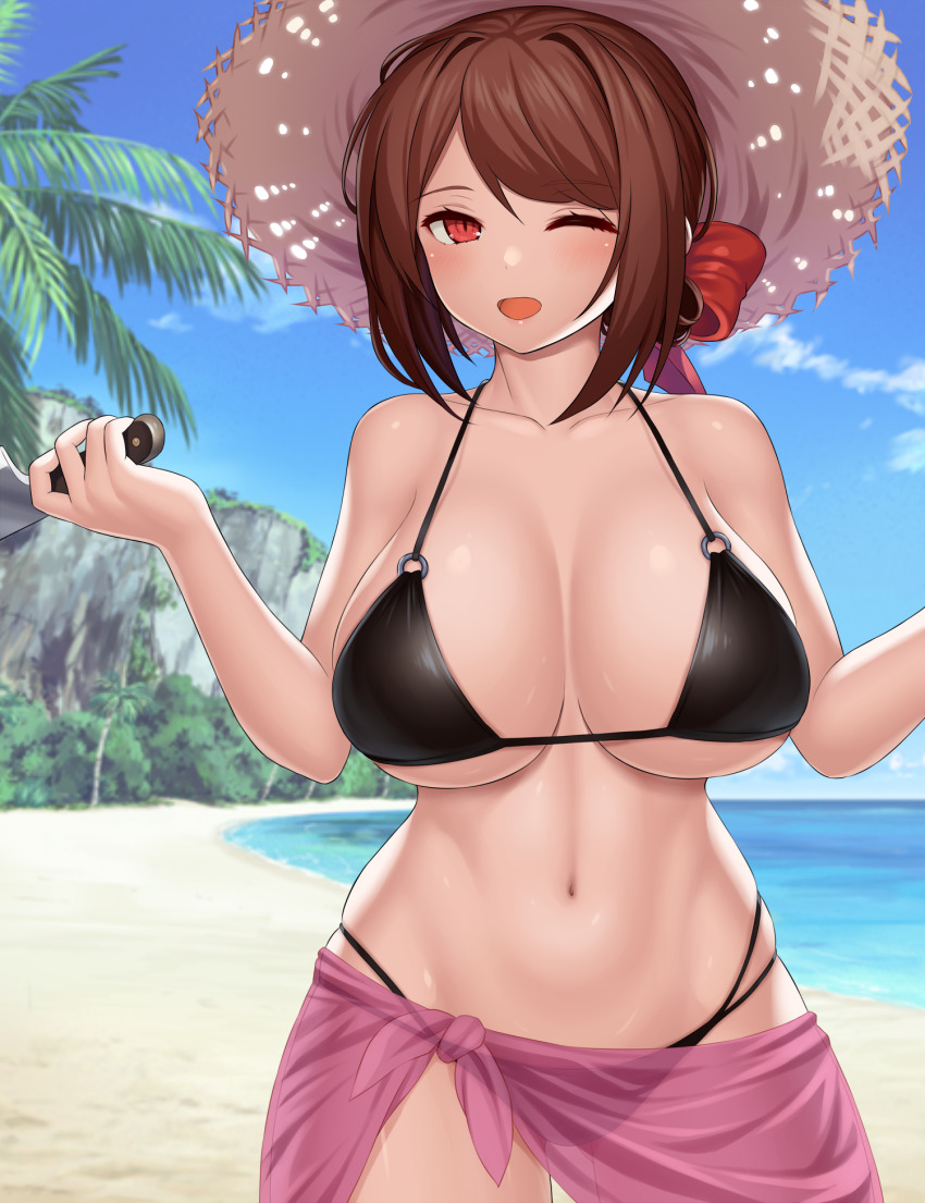 1girl, asamura_hiori, beach, bikini, black_bikini, bow, breasts, breasts_apart, brown_hair, closed_eyes, collarbone, cowboy_shot, curvy, guardian_tales, hair_bow, hands_up, hat, highres, knife, large_breasts, looking_at_viewer, micro_bikini, multi-strapped_bikini, navel, o-ring, o-ring_bikini, ocean, one_eye_closed, open_mouth, red_bow, red_eyes, sai_gakai, shiny_skin, sky, slit_pupils, smile, solo, summer_innkeeper_loraine, sun_hat, swimsuit