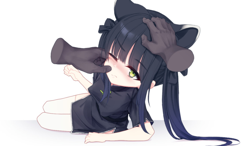 1girl, blue_archive, child, nta_(drapa_box10), shun_(blue_archive), shun_(small)_(blue_archive), solo, white_background