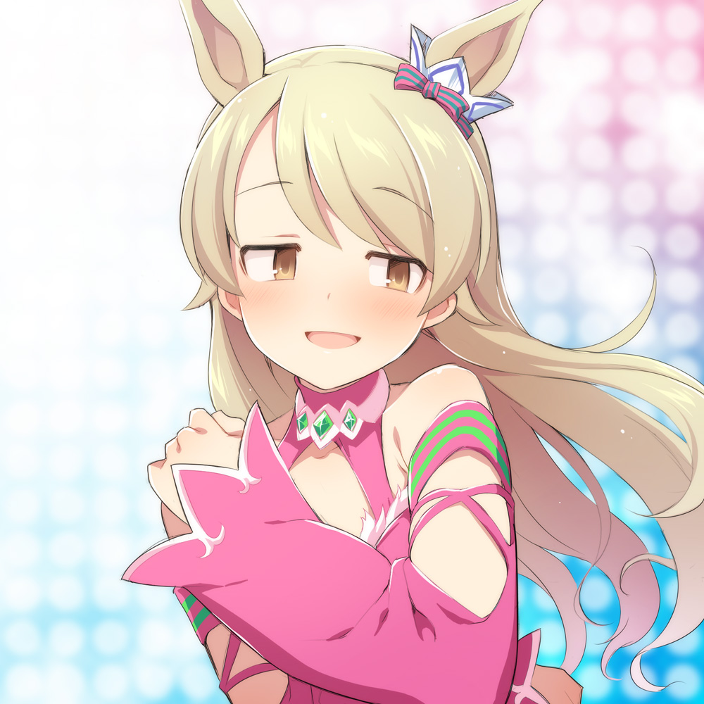 1girl, :d, animal_ears, bad_id, bad_twitter_id, bare_shoulders, blonde_hair, blue_background, blush, brown_eyes, cosplay, dress, gradient_background, hair_ribbon, hand_on_own_shoulder, hand_up, horse_ears, idolmaster, idolmaster_cinderella_girls, kawakami_princess_(princess_of_pink)_(umamusume), kawakami_princess_(umamusume), kawakami_princess_(umamusume)_(cosplay), long_hair, long_sleeves, morikubo_nono, open_mouth, pink_dress, ribbon, sideways_glance, smile, solo, uccow, umamusume, upper_body, voice_actor_connection, white_background