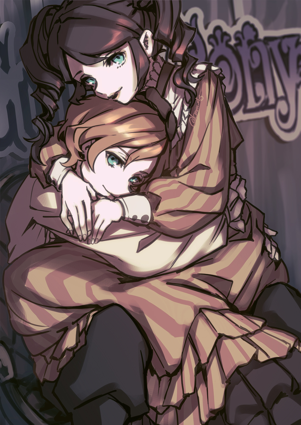 1boy, 1girl, ass_grab, black_hair, blue_eyes, brother_and_sister, brown_hair, dress