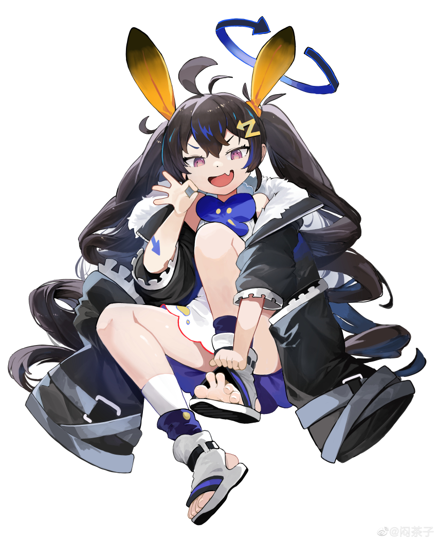 1girl, absurdres, alchemy_stars, antenna_hair, black_coat, boots, coat, commentary, dress, fang, fia_(alchemy_stars), full_body, fur-trimmed_coat, fur_trim, hair_ornament, halo, highres, long_hair, long_sleeves, looking_at_viewer, menthako, multicolored_hair, ok_sign, open-toe_boots, open_clothes, open_coat, open_mouth, pink_eyes, short_dress, simple_background, single_sock, skin_fang, sleeveless, sleeveless_dress, smile, socks, solo, spread_toes, streaked_hair, untranslatable_commentary, toes, twintails, very_long_hair, watermark, weibo_watermark, white_background, white_dress