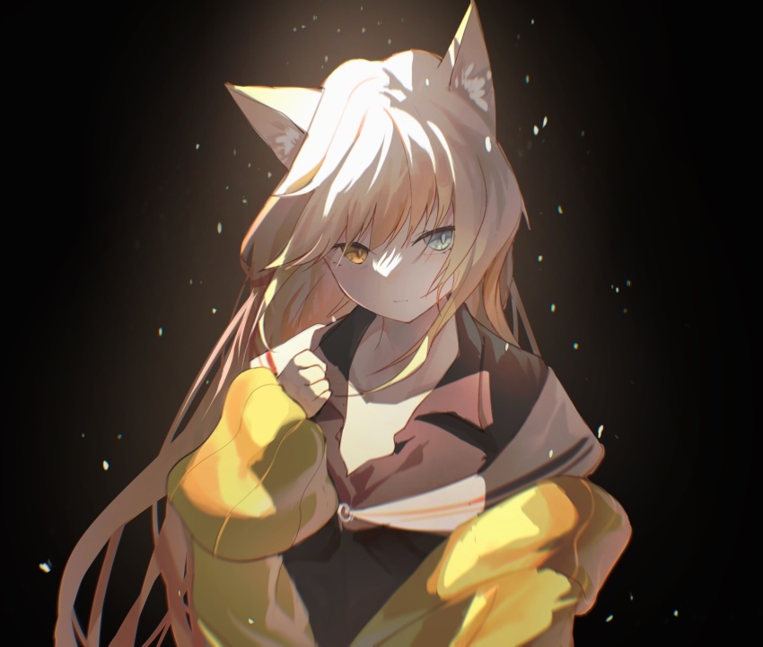 1girl, animal_ear_fluff, animal_ears, arknights, black_background, black_shirt, blonde_hair, blue_eyes, closed_mouth, commentary_request, hair_between_eyes, hand_up, heterochromia, highres, jacket, long_hair, long_sleeves, looking_at_viewer, nightmare_(arknights), off_shoulder, open_clothes, open_jacket, puffy_long_sleeves, puffy_sleeves, qian_deng_bai_wang, sailor_collar, shirt, sleeves_past_wrists, solo, upper_body, very_long_hair, white_sailor_collar, yellow_eyes, yellow_jacket