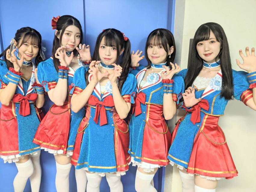 5girls, andou_reina, dress, hanawa_arisa, katsuno_rina, konno_yuzuki, multiple_girls, photo_(medium)