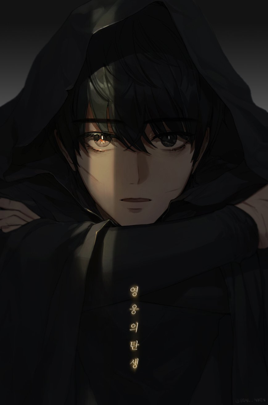 1boy, black_eyes, black_hair, choi_han, cloak, dark_background, gradient_background, highres, hood, hood_up, hooded_cloak, korean_commentary, korean_text, looking_at_viewer, lout_of_count's_family, male_focus, mua, portrait, scar, scar_on_face, scar_on_hand, short_hair, solo, translation_request