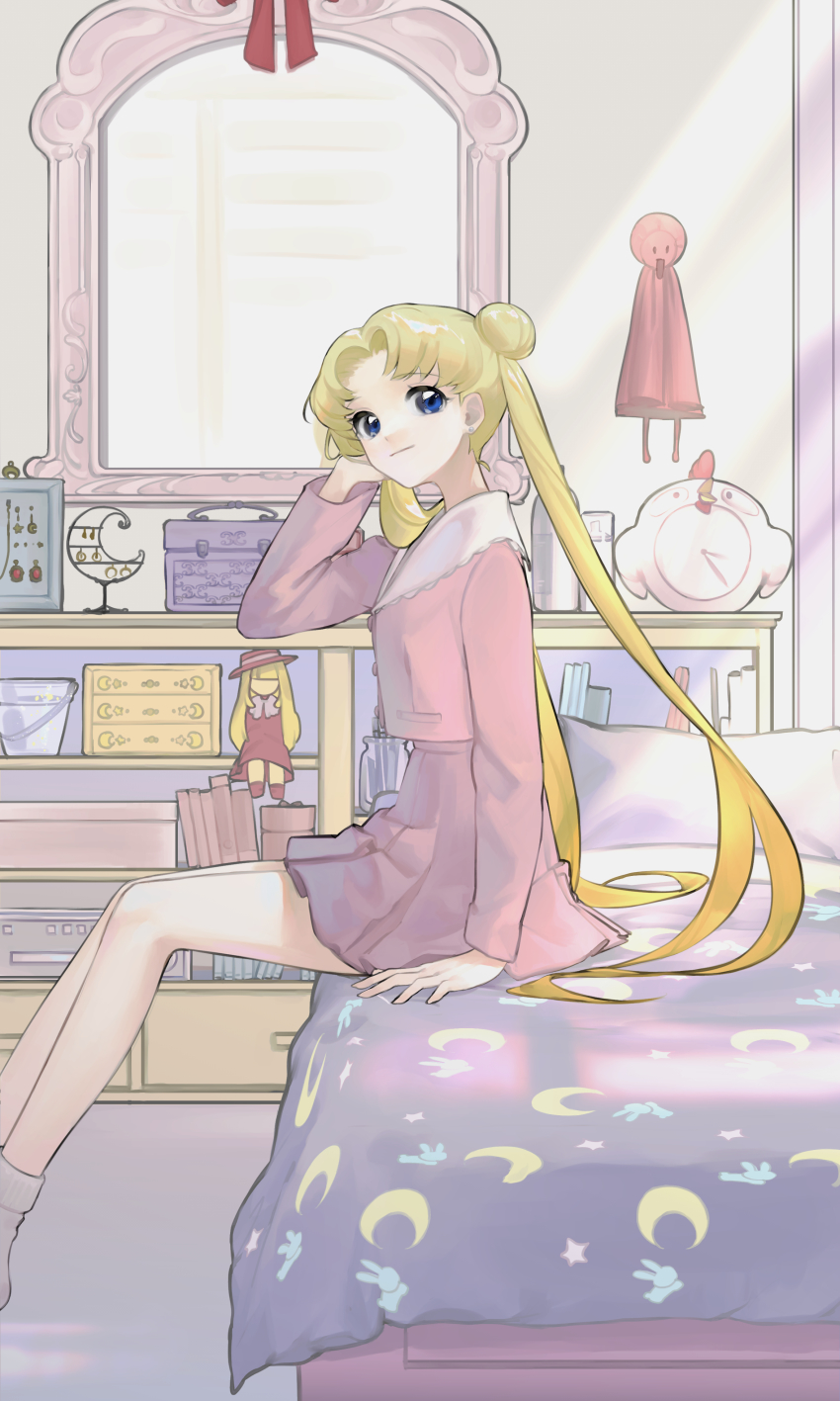 1girl, absurdres, bed, bedroom, bishoujo_senshi_sailor_moon, blonde_hair, blue_eyes, clock