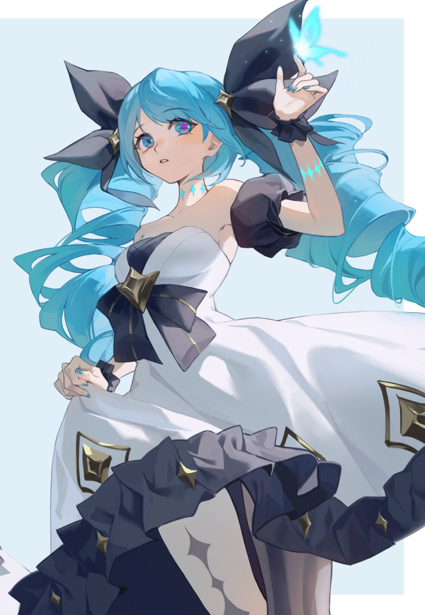 1girl, asami_okutoshioku, bare_shoulders, black_bow, bow, breasts, detached_sleeves, dress, drill_hair, frills, green_eyes, green_hair, green_nails, grey_background, grey_pantyhose, gwen_(league_of_legends), hair_bow, hand_up, highres, league_of_legends, long_hair, medium_breasts, nail_polish, off-shoulder_dress, off_shoulder, pantyhose, parted_lips, puffy_short_sleeves, puffy_sleeves, short_sleeves, simple_background, solo, striped_clothes, striped_pantyhose, teeth, twin_drills, twintails