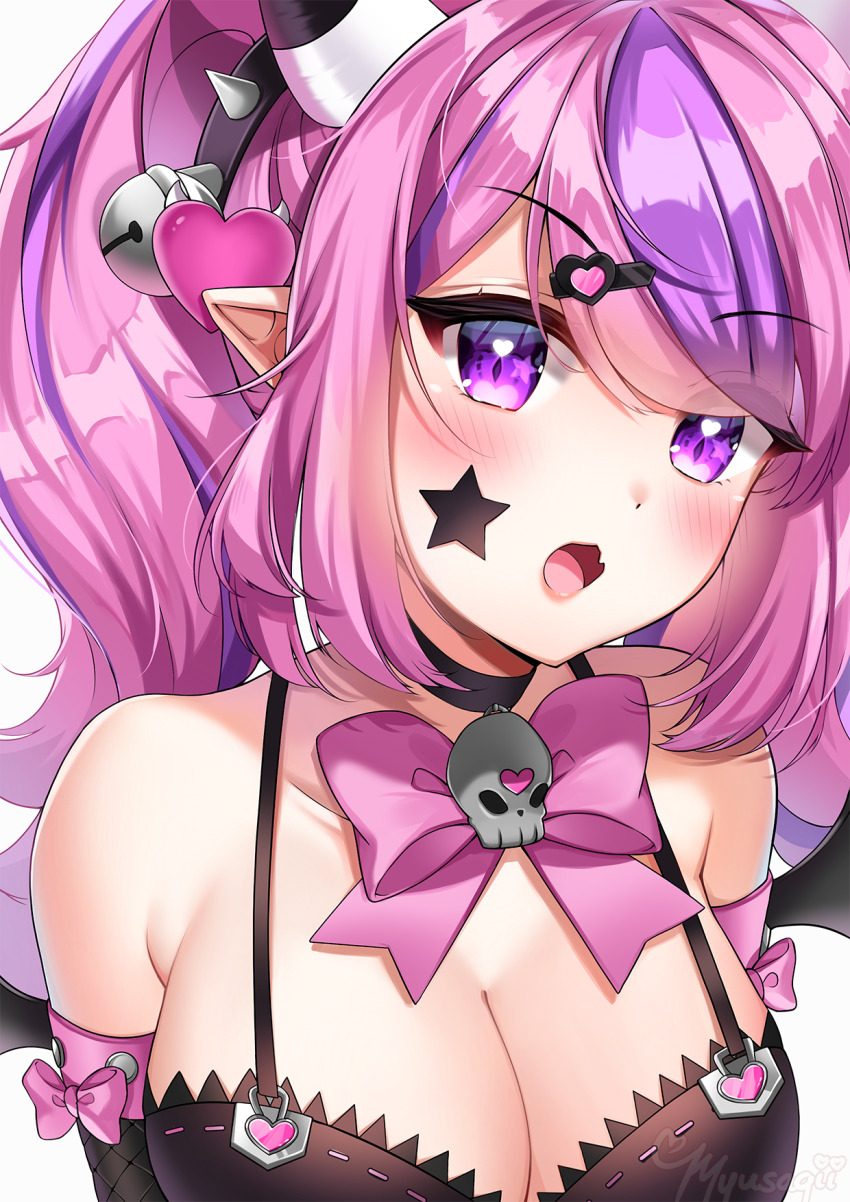 1girl, bell, black_choker, black_gloves, black_shirt, blush, bow, breasts, choker, cleavage, commentary, demon_girl, demon_horns, demon_wings, facial_tattoo, fang, gloves, hair_ornament, hairclip, heart, heart_hair_ornament, heart_tattoo, highres, horns, ironmouse, ironmouse_(pink_rock), jingle_bell, large_breasts, long_hair, looking_at_viewer, multicolored_hair, myusagii, open_mouth, pink_bow, pink_hair, pointy_ears, purple_eyes, purple_hair, shirt, skin_fang, skull, star_(symbol), star_tattoo, streaked_hair, tattoo, twintails, virtual_youtuber, vshojo, wings