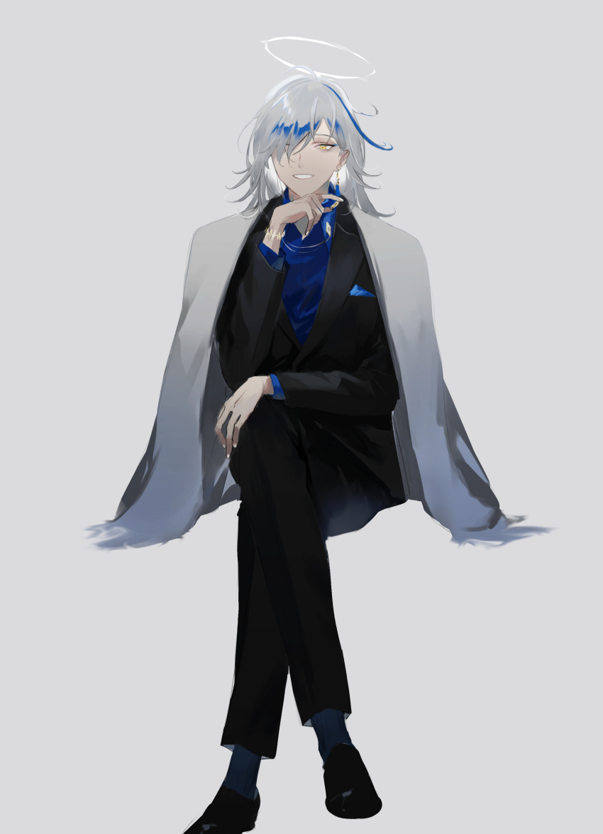 1boy, absurdres, bad_id, bad_pixiv_id, black_footwear, black_jacket, black_pants, blue_hair, blue_shirt, box_tenshi, bracelet, crossed_legs, earrings, full_body, grey_background, grey_hair, hair_between_eyes, hair_over_one_eye, halo, highres, inverted_nipples, jacket, jacket_on_shoulders, jewelry, long_sleeves, male_focus, multicolored_hair, nijisanji, nijisanji_en, pants, shirt, simple_background, single_earring, sitting, solo, umenoume, virtual_youtuber, vox_akuma, yellow_eyes