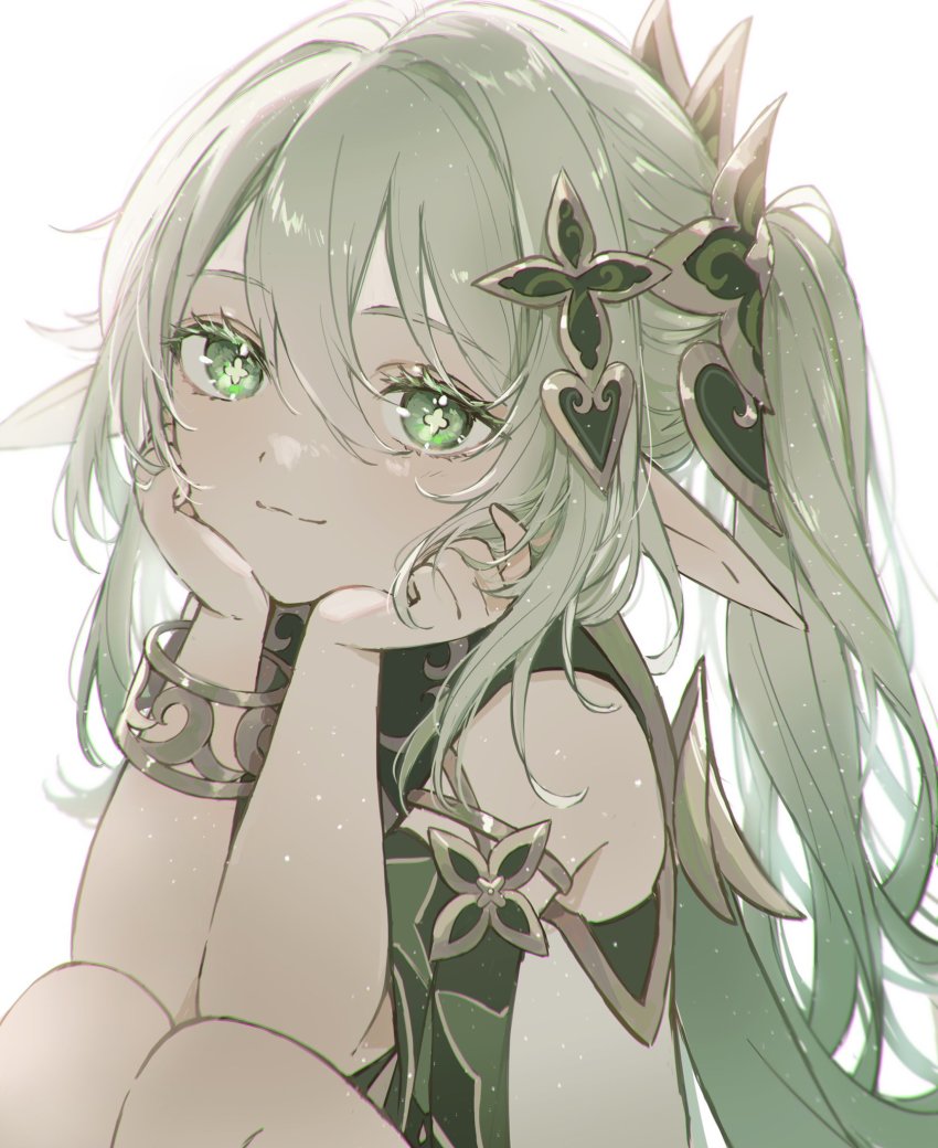 1girl, :3, asymmetrical_hair, backlighting, bare_shoulders, blush, bracelet, cape