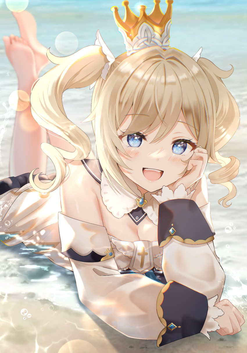 1girl, barbara_(genshin_impact), bare_shoulders, barefoot, blonde_hair, blue_eyes, blush, breasts, cleavage, closed_eyes, crown, crown_of_insight, day, detached_collar, detached_sleeves, dress, feet, feet_up, genshin_impact, hair_ornament, head_rest, highres, long_hair, looking_at_viewer, lying, medium_breasts, mini_crown, nasii, on_stomach, open_mouth, outdoors, partially_submerged, shiny_skin, shore, simple_background, smile, soles, solo, teeth, the_pose, toes, twintails, water, water_drop, wet