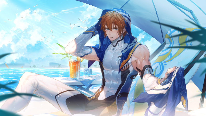 1boy, absurdres, arsh_(thestarwish), beach, beach_chair, bird, blonde_hair, blue_eyes, cloud, highres, iced_tea, lee:_entropy_(oceanic_blues)_(pgr), lee_(pgr), muscular, muscular_male, ocean, official_alternate_costume, official_art, plant, punishing:_gray_raven, seagull, solo, solo_focus, sunlight, swimsuit, towel, umbrella, wet, wet_clothes
