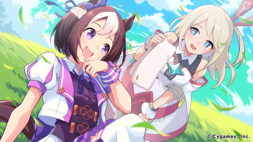 +_+, 2girls, :d, animal_ears, bare_shoulders, blue_eyes, breasts, brown_hair