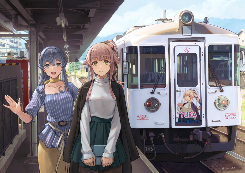 2girls, :d, bag, black_jacket, black_pantyhose, blue_eyes, blue_hair, blue_shirt, gotland_(hirota)_(kancolle), gotland_(kancolle), green_skirt, hair_flaps, handbag, holding, holding_bag, jacket, jacket_on_shoulders, kantai_collection, kyoto_tango_railway, long_hair, looking_at_viewer, multiple_girls, multiple_unit_train, official_alternate_costume, open_mouth, pantyhose, pink_hair, pleated_skirt, ponytail, railroad_tracks, scarf, shirt, skirt, smile, sweater, tantaka, train, train_station, train_station_platform, turtleneck, turtleneck_sweater, twitter_username, vending_machine, very_long_hair, white_sweater, yellow_eyes, yellow_scarf, yellow_skirt, yura_(kancolle), yura_(maizuru)_(kancolle)