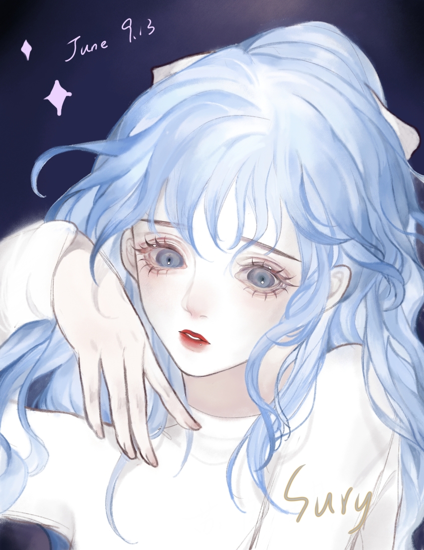 1girl, absurdres, animification, blue_background, blue_eyes, blue_hair, character_name, chinese_commentary