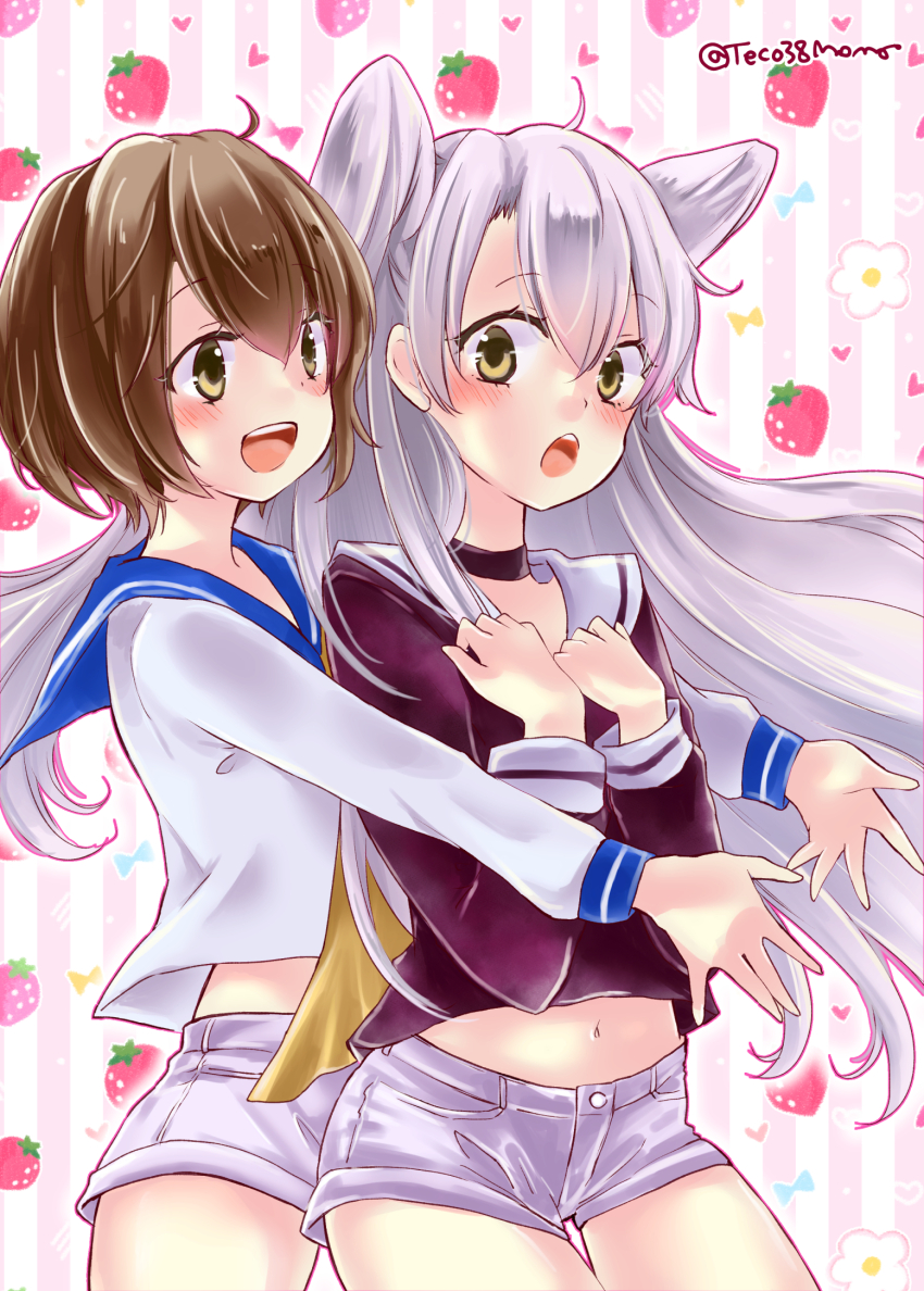 2girls, adapted_costume, amatsukaze_(kancolle), black_choker, blue_sailor_collar, brown_eyes, brown_hair, brown_shirt