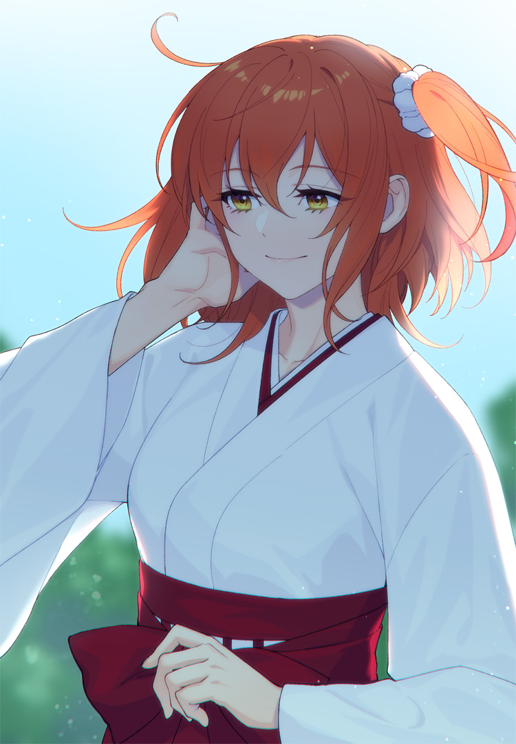 1girl, ahoge, closed_mouth, commentary_request, day, fate/grand_order, fate_(series), fujimaru_ritsuka_(female)