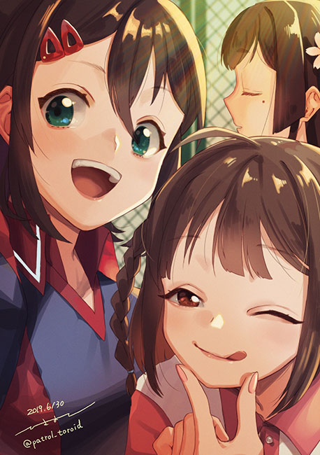 2019, 3girls, aqua_eyes, black_hair, brown_eyes, brown_hair, closed_eyes, closed_mouth, dated, ensemble_girls!, facing_to_the_side, flower, hair_flower, hair_ornament, hisayoshi_(hisa), kumasawa_himeno, looking_at_viewer, mikage_kasumi, mole, mole_under_eye, multiple_girls, one_eye_closed, open_mouth, pink_flower, selfie, smile, takahara_chiaki, teeth, tongue, tongue_out