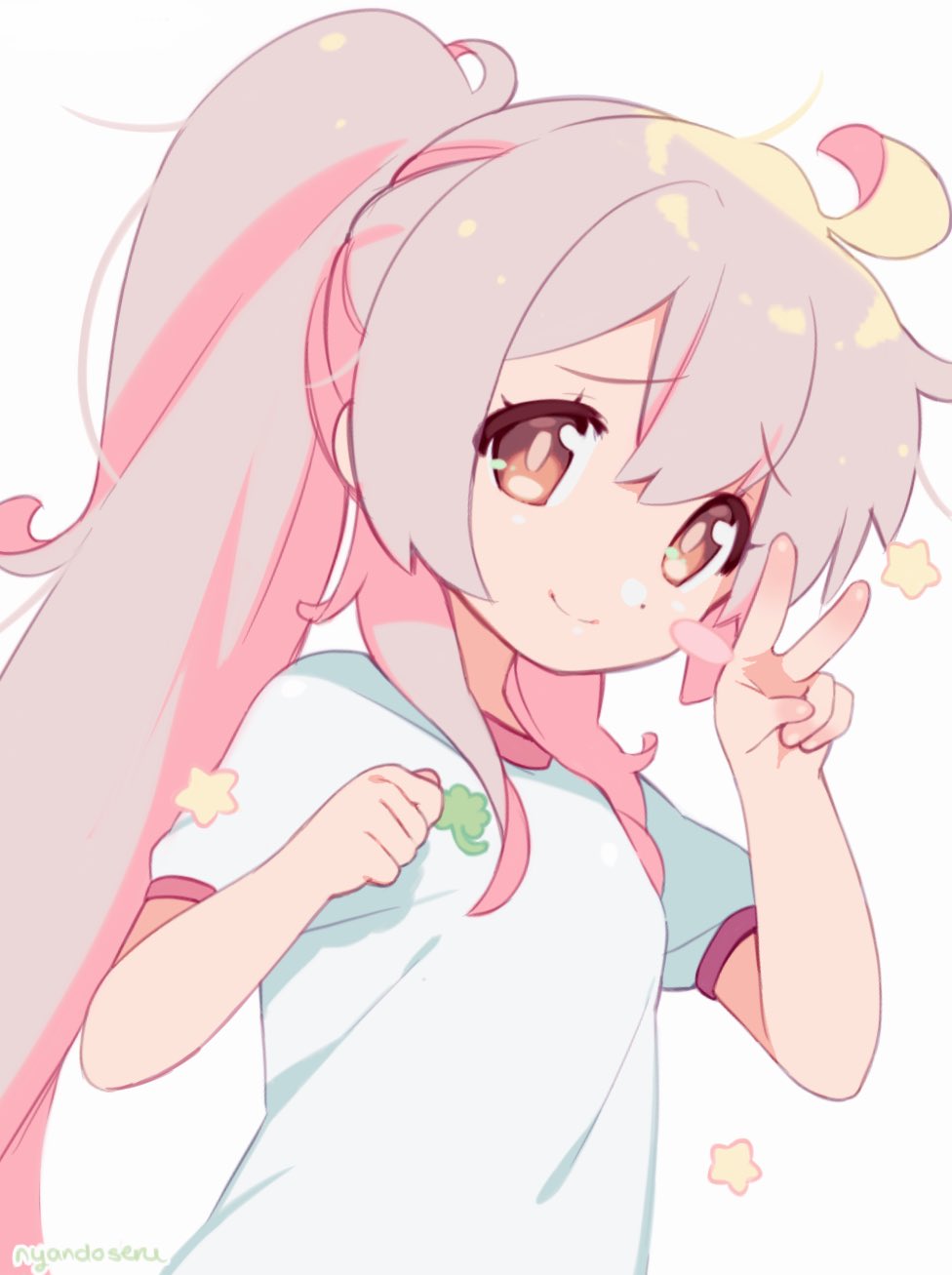 1girl, ahoge, clover, gym_uniform, highres, lisa_(faeuna), long_hair, looking_at_viewer