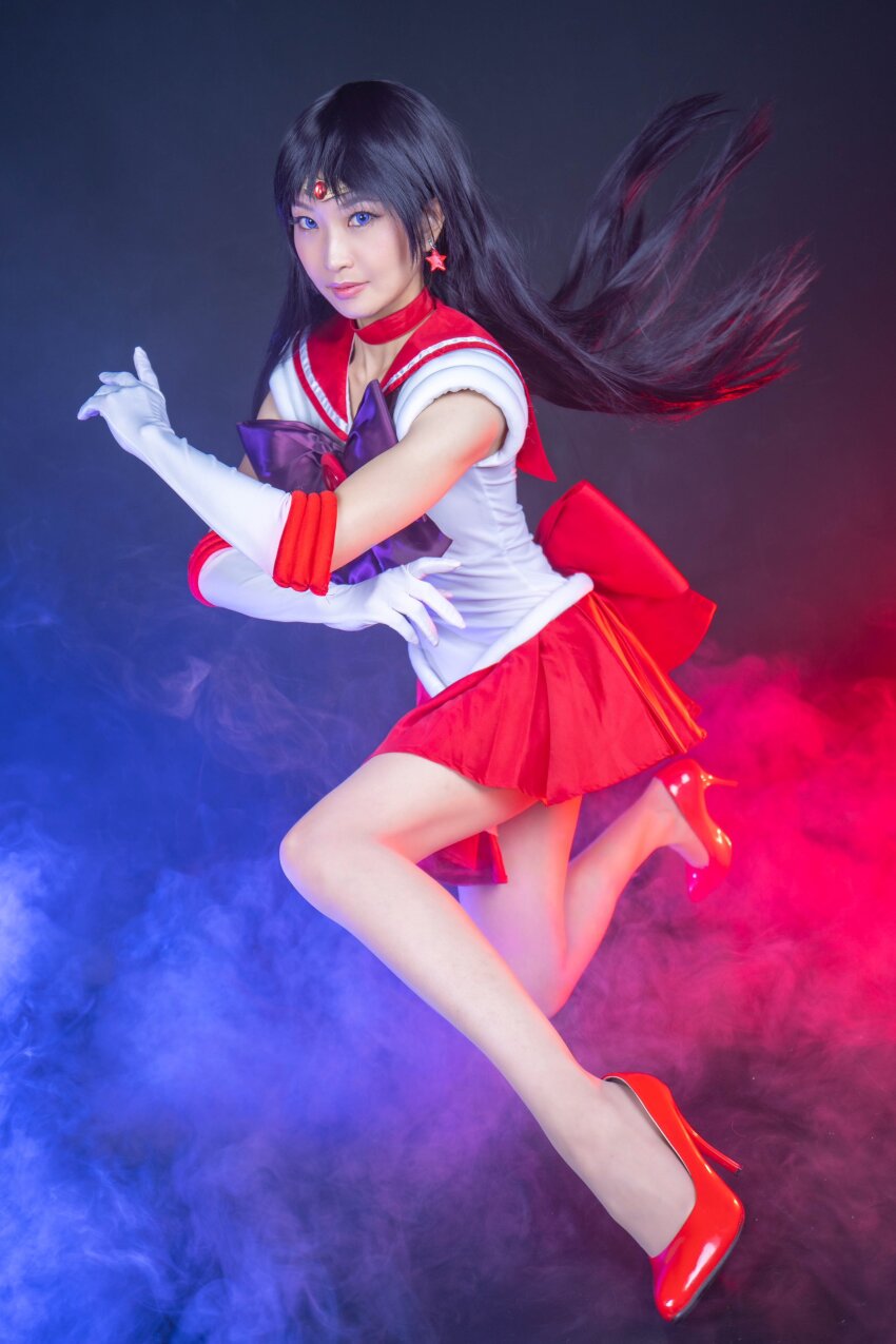 absurdres, bishoujo_senshi_sailor_moon, blue_background, cosplay, high_heels, highres, hino_rei, kyoko