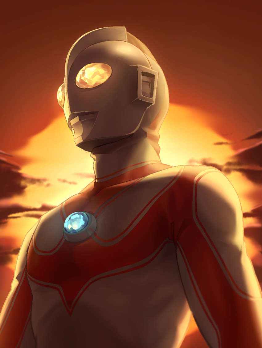 1boy, alien, chopchopguy, cloud, cloudy_sky, color_timer, commentary_request, dan_jirou, highres, kaette_kita_ultraman, no_humans, sky, solo, sun, sunset, tokusatsu, tsuburaya_productions, ultra_series, ultraman_jack, upper_body