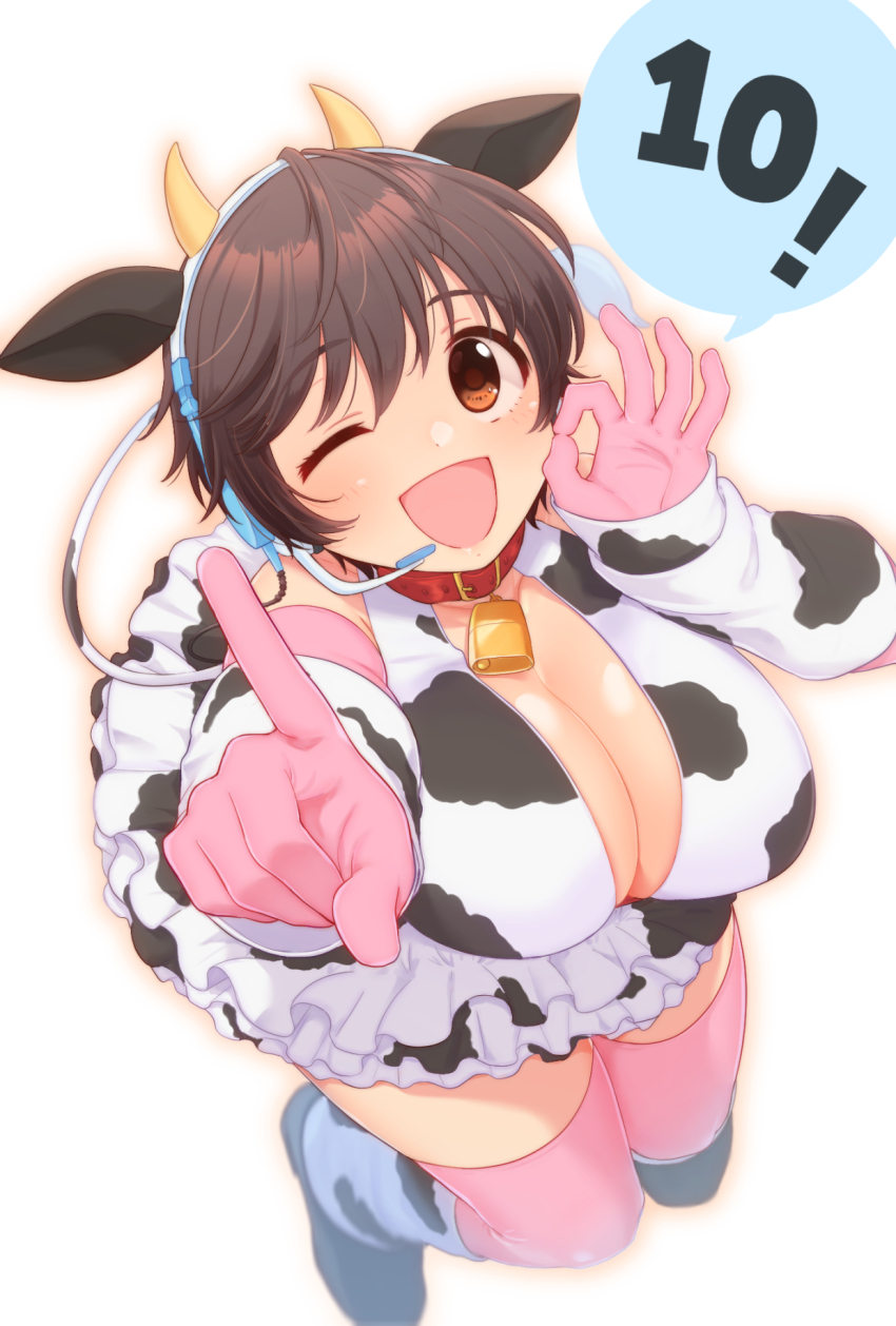 1girl, ;d, animal_ears, animal_print, bell, belt_collar, bikini, blush, breasts, brown_eyes, brown_hair, cleavage, collar, cow_ears, cow_horns, cow_print, cow_tail, cowbell, elbow_gloves, fake_animal_ears, fake_horns, fake_tail, from_above, gloves, headset, highres, horns, idolmaster, idolmaster_cinderella_girls, idolmaster_cinderella_girls_starlight_stage, index_finger_raised, james_(jms-pnt), large_breasts, loafers, looking_at_viewer, looking_up, oikawa_shizuku, ok_sign, one_eye_closed, open_mouth, pink_gloves, pink_thighhighs, shoes, short_hair, simple_background, smile, socks, solo, speech_bubble, swimsuit, tail, thighhighs, white_background