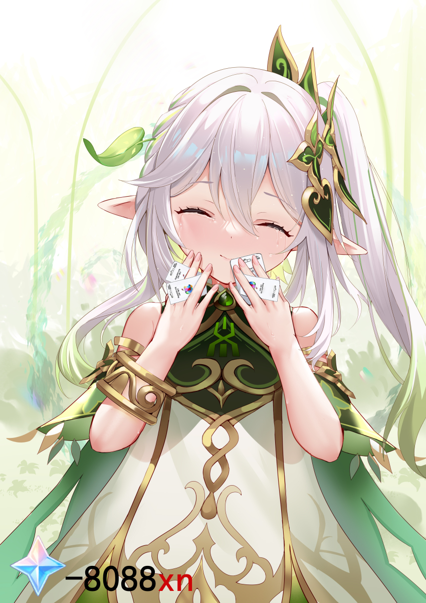 1girl, absurdres, apple_inc., bracelet, cape, card, child, chinese_commentary