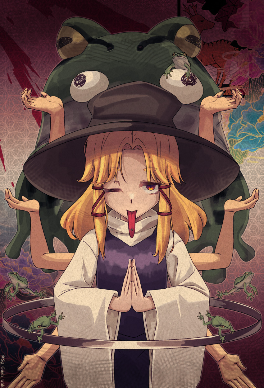 1girl, absurdres, blonde_hair, brown_headwear, commentary_request, esujii_(sg_gush_wak), frog, highres