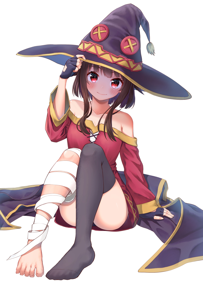 1girl, absurdres, black_gloves, blush, cape, closed_mouth, commentary_request, daichi_(hayate1328)