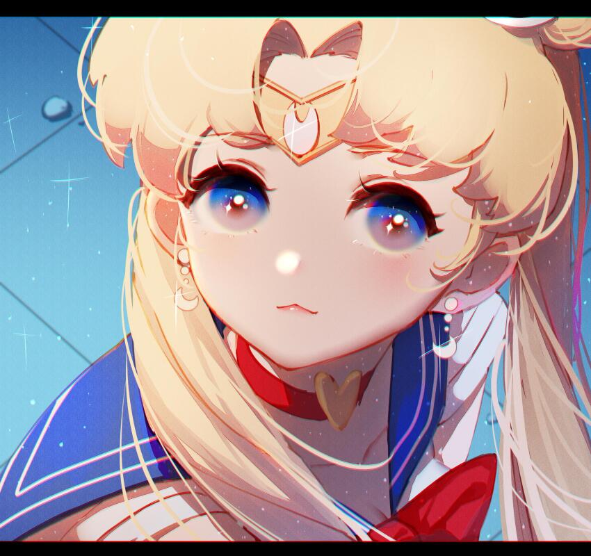 1girl, :<, absurdres, bishoujo_senshi_sailor_moon, bishoujo_senshi_sailor_moon_s, blonde_hair, blue_background, blue_eyes